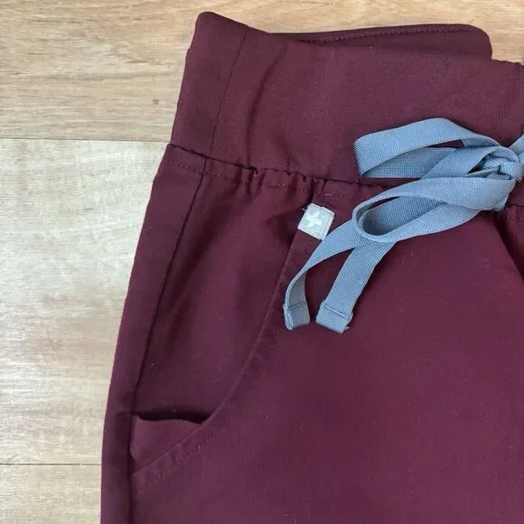 Figs Scrub Bottoms Womens Size XXS Petite Burgundy Zamora Joggers High Rise - Picture 2 of 5